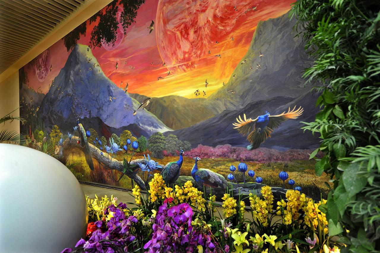 Howard Johnson Flower City Hotel Kunming Dış mekan fotoğraf