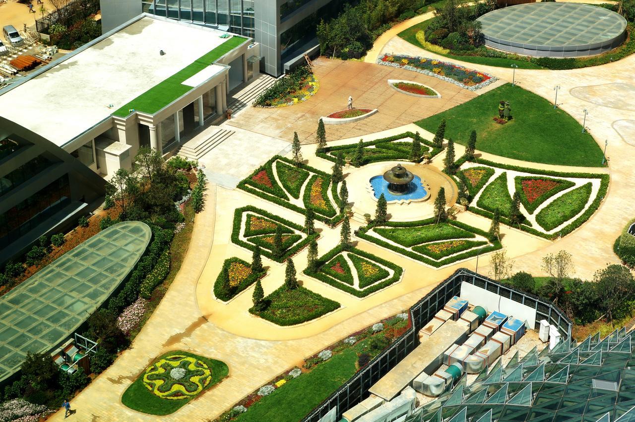 Howard Johnson Flower City Hotel Kunming Dış mekan fotoğraf