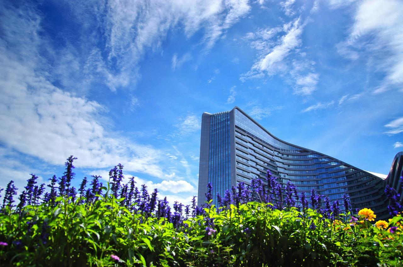 Howard Johnson Flower City Hotel Kunming Dış mekan fotoğraf