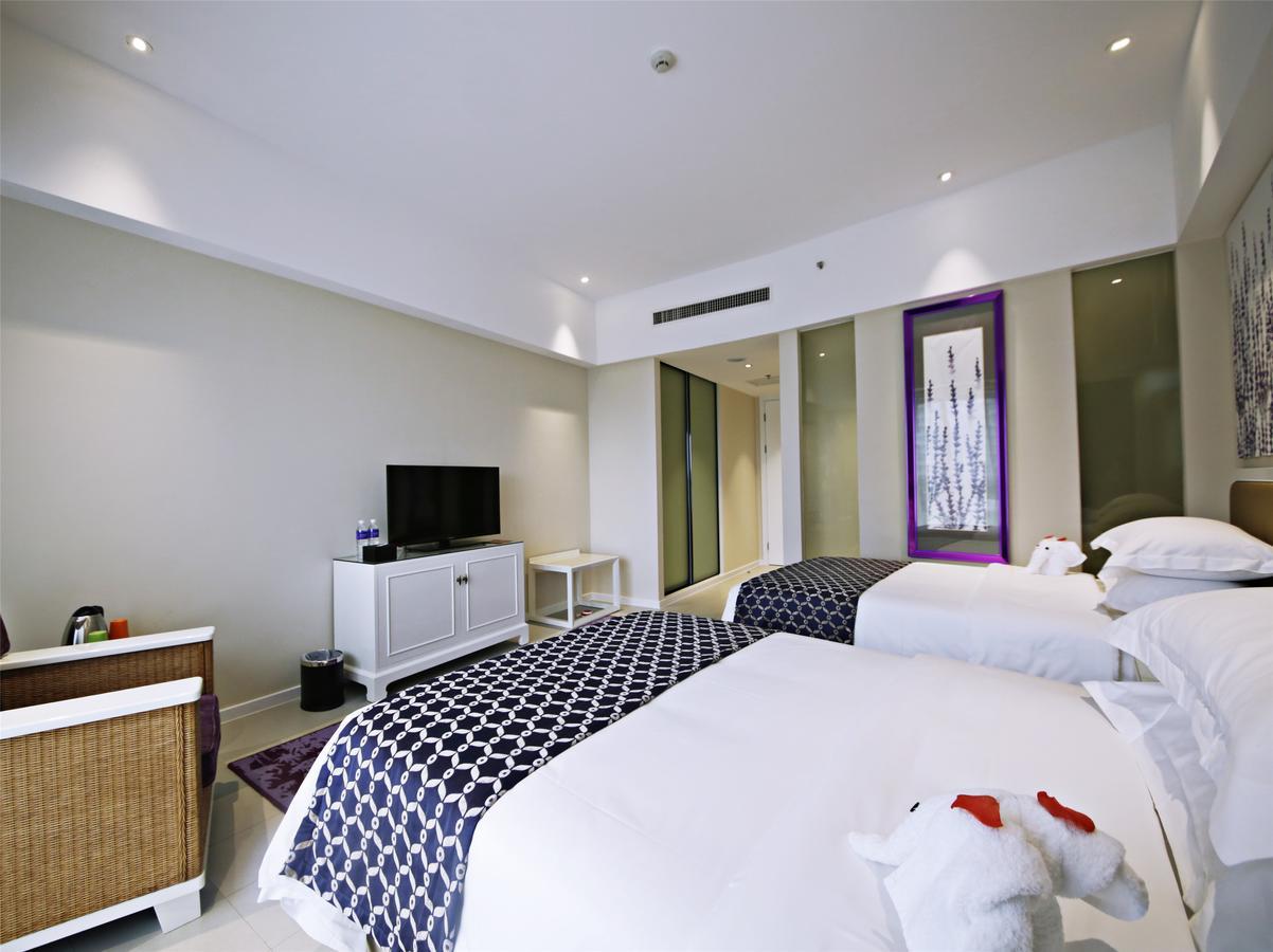Howard Johnson Flower City Hotel Kunming Dış mekan fotoğraf