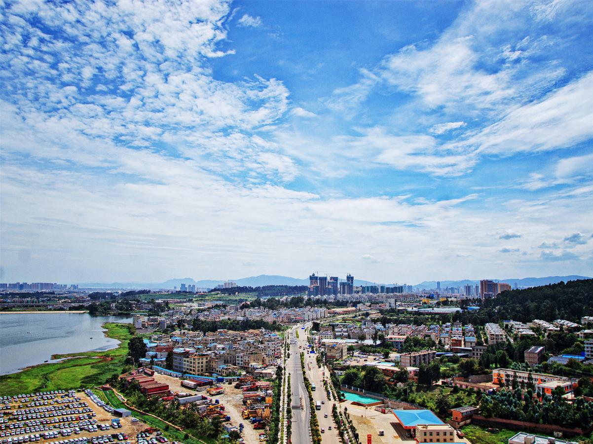 Howard Johnson Flower City Hotel Kunming Dış mekan fotoğraf